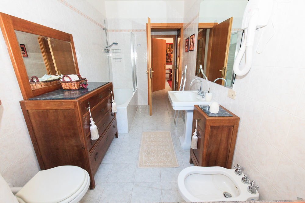 Domus Socolatae Apartments&Suites Follonica Exterior foto